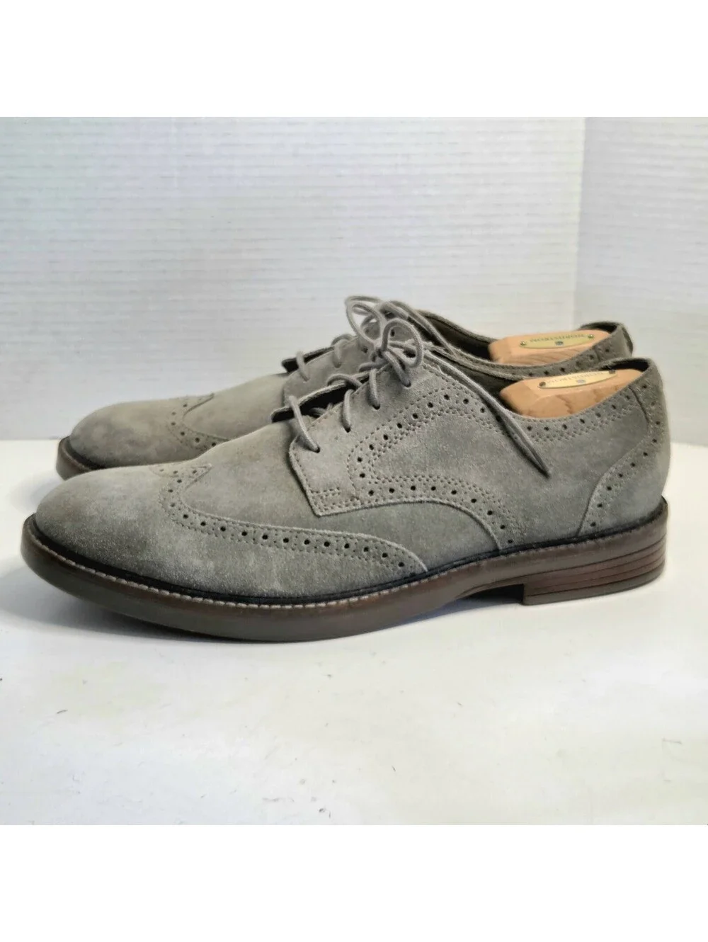 Clarks Collection Mens 12 M Dove Gray Suede Wingtip Oxfords Brogues NWOB